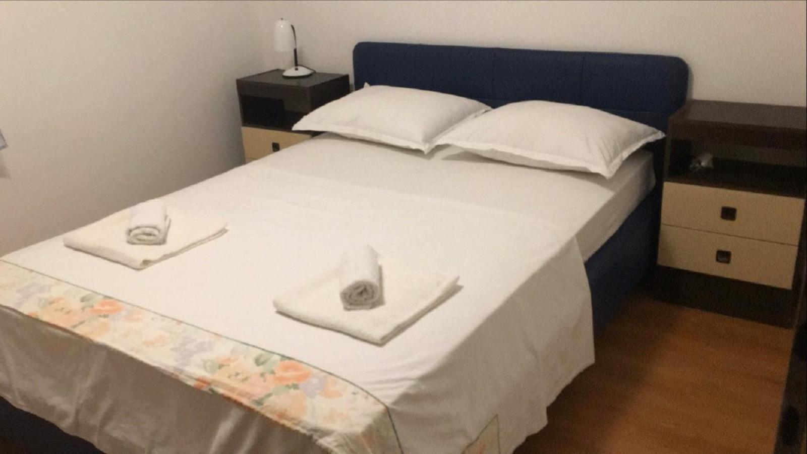 Apartment Jakov With Boat Mooring Zaboric Bagian luar foto